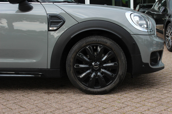 MINI Countryman 1.5 Cooper Business Edition / Leder / Navigatie / Parkeerhulp V+A / Harman Kardon / 18'' / Cruise Control