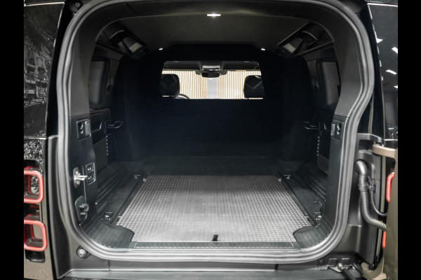 Land Rover Defender Hard Top 3.0 D250 110 MHEV S Grijskenten| Volle uitvoering| 22inch Wheels