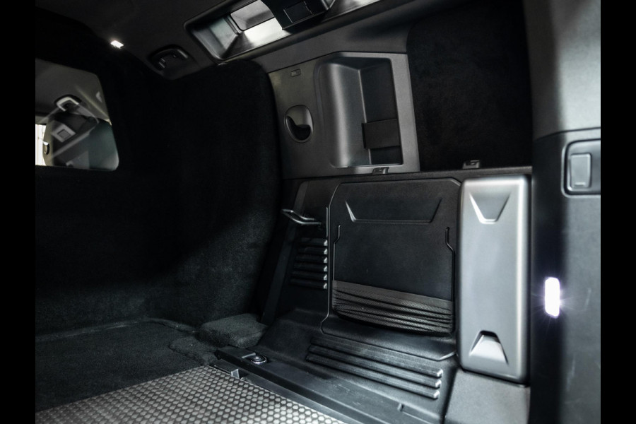 Land Rover Defender Hard Top 3.0 D250 110 MHEV S Grijskenten| Volle uitvoering| 22inch Wheels