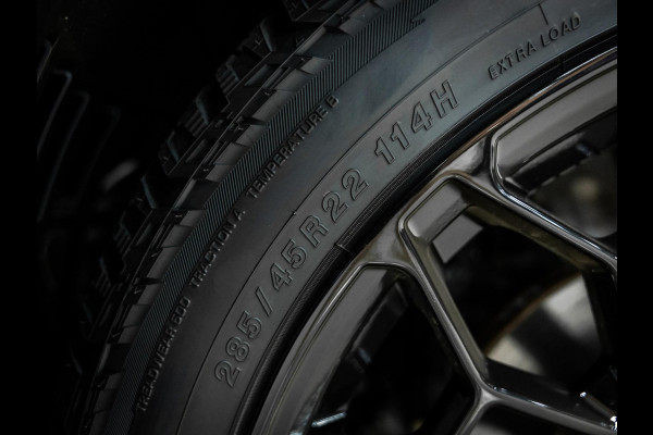 Land Rover Defender Hard Top 3.0 D250 110 MHEV S Grijskenten| Volle uitvoering| 22inch Wheels