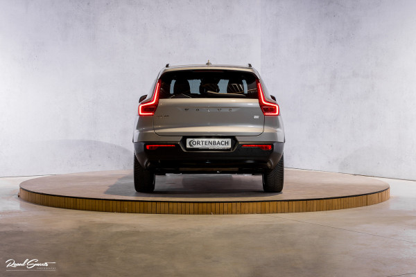Volvo XC40 1.5 T5 Plug-in hybrid Plus Dark | Adaptieve cruise | Harman Kardon | Blis | Memory | Leder |