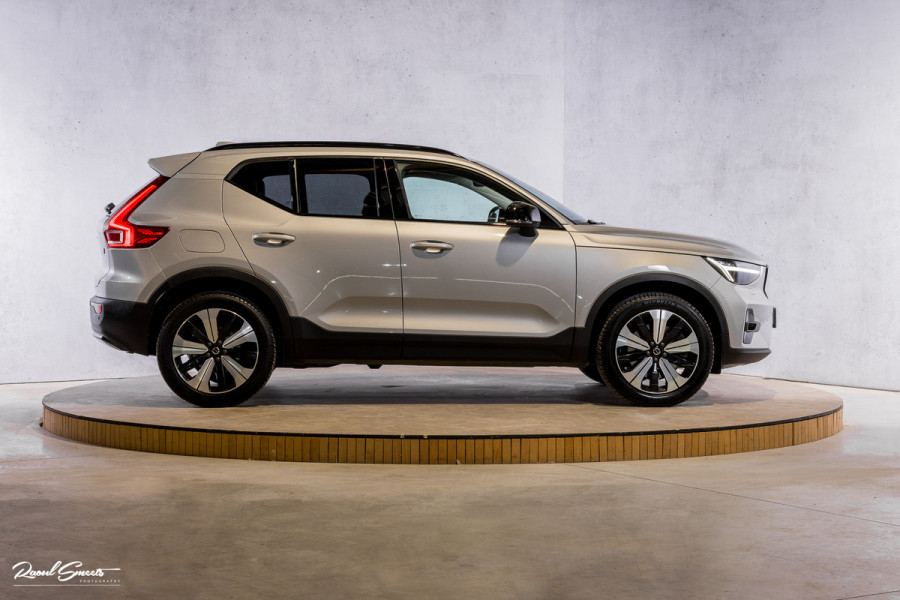 Volvo XC40 1.5 T5 Plug-in hybrid Plus Dark | Adaptieve cruise | Harman Kardon | Blis | Memory | Leder |