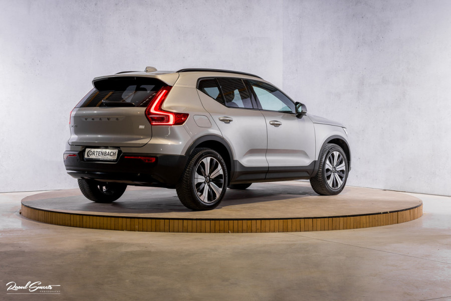 Volvo XC40 1.5 T5 Plug-in hybrid Plus Dark | Adaptieve cruise | Harman Kardon | Blis | Memory | Leder |