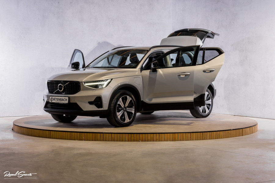 Volvo XC40 1.5 T5 Plug-in hybrid Plus Dark | Adaptieve cruise | Harman Kardon | Blis | Memory | Leder |