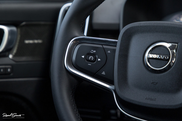 Volvo XC40 1.5 T5 Plug-in hybrid Plus Dark | Adaptieve cruise | Harman Kardon | Blis | Memory | Leder |