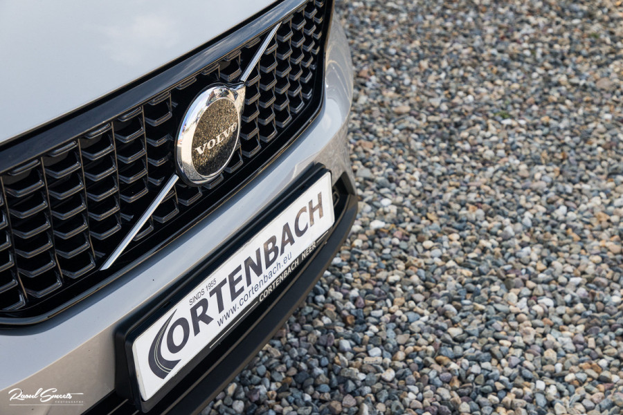 Volvo XC40 1.5 T5 Plug-in hybrid Plus Dark | Adaptieve cruise | Harman Kardon | Blis | Memory | Leder |