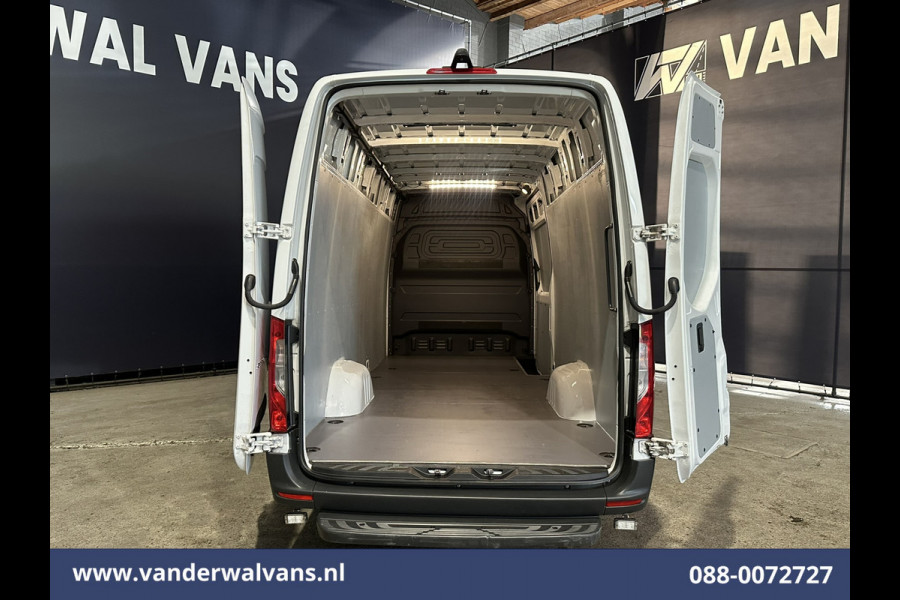 Mercedes-Benz Sprinter 316 CDI 164pk L3H2 Euro6 Airco | Camera | Apple Carplay | Cruisecontrol | Chauffeursstoel Android Auto, Bijrijdersbank