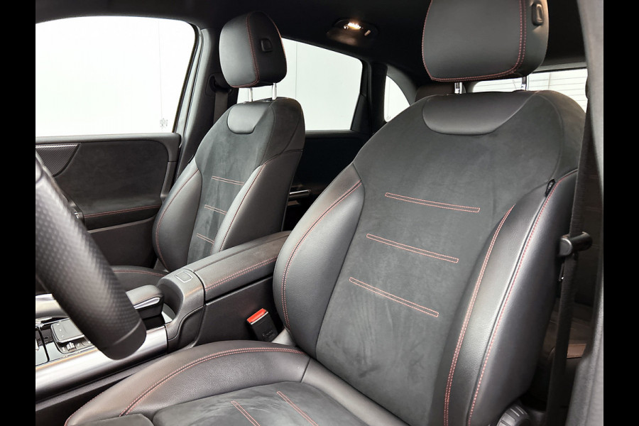 Mercedes-Benz B-Klasse 180 Business Solution AMG AMG Line | Night Pakket | Sfeerverlichting | Achteruitrijcamera | Ledkoplampen | Inclusief 24 maanden Mercedes-Benz Certified garantie voor Europa.