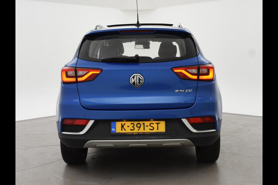 MG Mg Zs EV LUXURY 45 kWh + TREKHAAK | PANORAMA | JBL | LEDER | CAMERA | ADAPTIVE CRUISE | STOELVERWARMING
