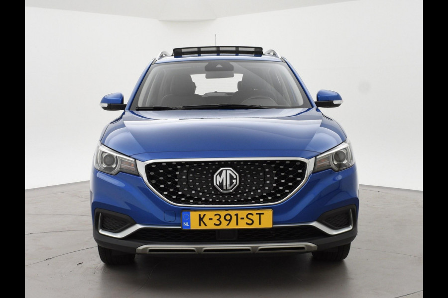 MG Mg Zs EV LUXURY 45 kWh + TREKHAAK | PANORAMA | JBL | LEDER | CAMERA | ADAPTIVE CRUISE | STOELVERWARMING