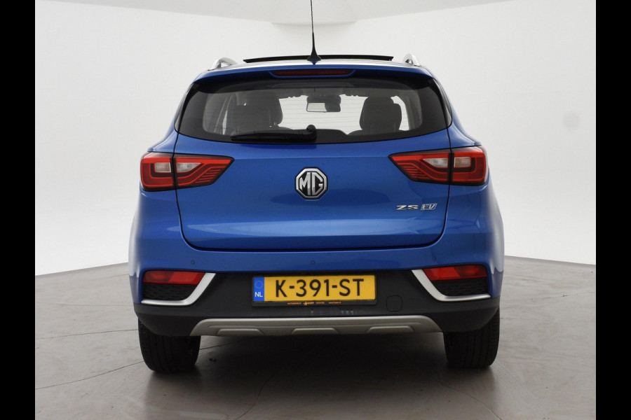 MG Mg Zs EV LUXURY 45 kWh + TREKHAAK | PANORAMA | JBL | LEDER | CAMERA | ADAPTIVE CRUISE | STOELVERWARMING