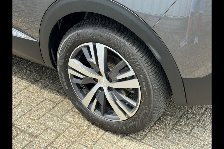 Peugeot 3008 1.6 HYbrid PHEV 225 Pk Allure Pack Business | Navigatie | Cruise | Clima | Camera | Side asist | 18".