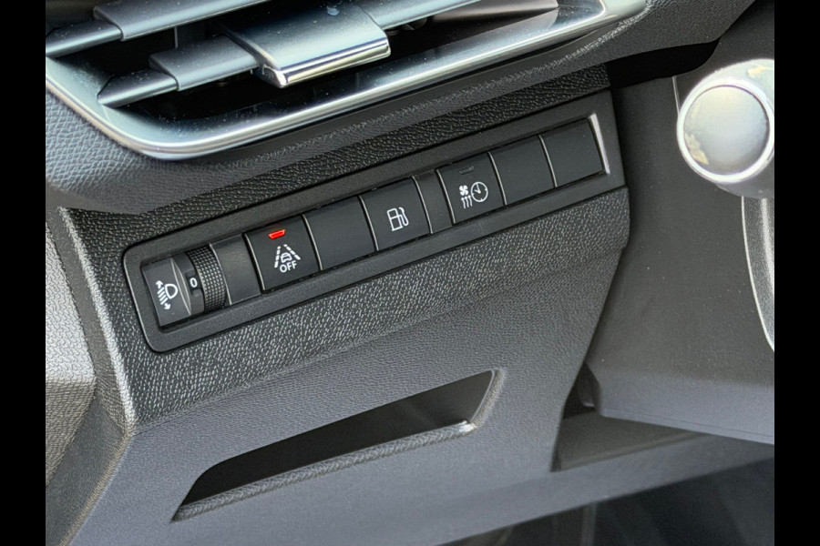Peugeot 3008 1.6 HYbrid PHEV 225 Pk Allure Pack Business | Navigatie | Cruise | Clima | Camera | Side asist | 18".