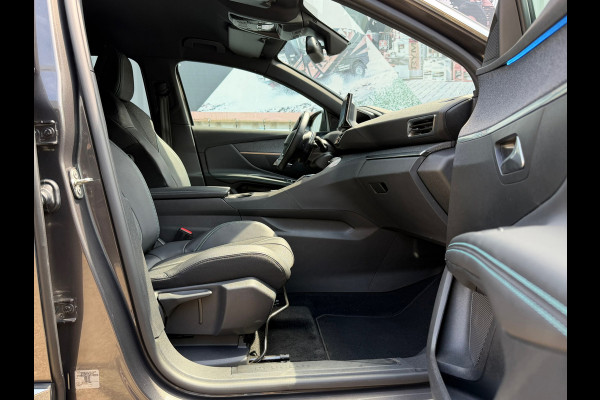 Peugeot 3008 1.6 HYbrid PHEV 225 Pk Allure Pack Business | Navigatie | Cruise | Clima | Camera | Side asist | 18".