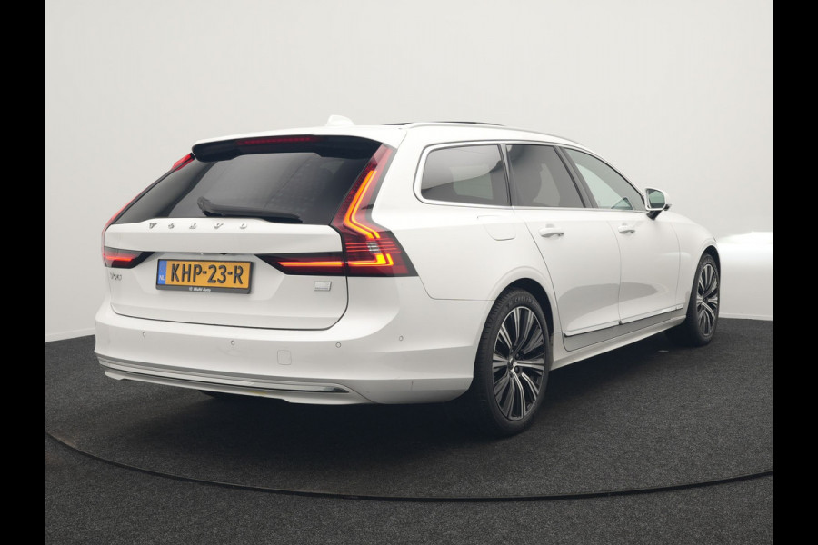 Volvo V90 T8 AWD Plus Bright LONG RANGE PHEV 455pk Dealer O.H. | Trekhaak Af Fabriek | Panodak | Adaptive Cruise | 360 Camera | Harman / Kardon | Lederen Sportstoelen Ventilatie & Memory | Stoelen & Stuur Verwarmd | Keyless | Blis | Google Assistent | SCHADE!!