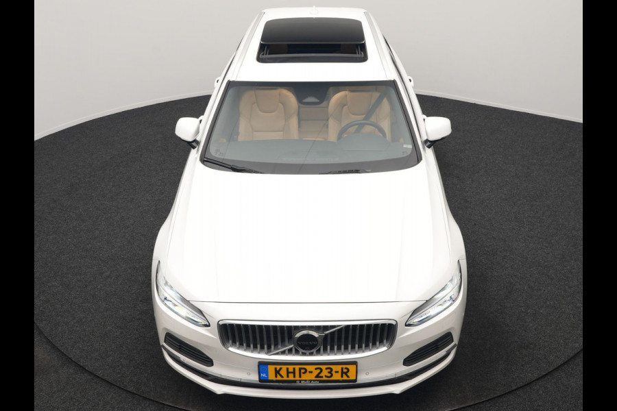 Volvo V90 T8 AWD Plus Bright LONG RANGE PHEV 455pk Dealer O.H. | Trekhaak Af Fabriek | Panodak | Adaptive Cruise | 360 Camera | Harman / Kardon | Lederen Sportstoelen Ventilatie & Memory | Stoelen & Stuur Verwarmd | Keyless | Blis | Google Assistent | SCHADE!!