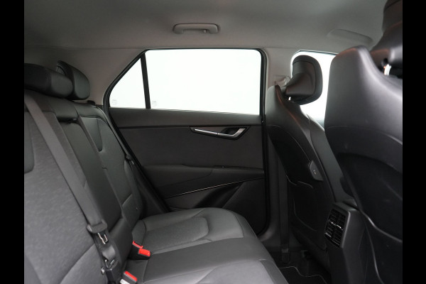Kia Niro 1.6 GDi DynamicLine PHEV 182pk Dealer O.H. | Adaptive Cruise | Camera | Lederen Sportstoelen & Stuur Verwarmd | Keyless | Blis | Sfeerverlichting | Apple Carplay | Navigatie | DAB | Virtual | 18"L.M | Plug In Hybrid |