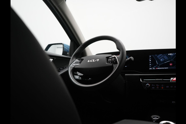 Kia Niro 1.6 GDi DynamicLine PHEV 182pk Dealer O.H. | Adaptive Cruise | Camera | Lederen Sportstoelen & Stuur Verwarmd | Keyless | Blis | Sfeerverlichting | Apple Carplay | Navigatie | DAB | Virtual | 18"L.M | Plug In Hybrid |