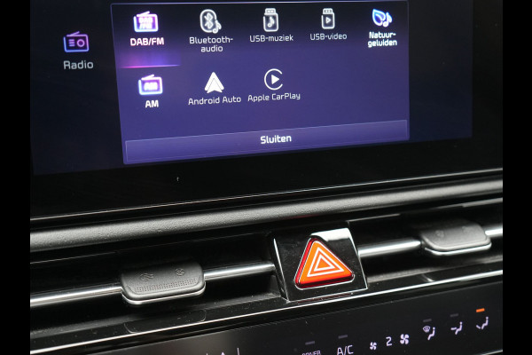 Kia Niro 1.6 GDi DynamicLine PHEV 182pk Dealer O.H. | Adaptive Cruise | Camera | Lederen Sportstoelen & Stuur Verwarmd | Keyless | Blis | Sfeerverlichting | Apple Carplay | Navigatie | DAB | Virtual | 18"L.M | Plug In Hybrid |