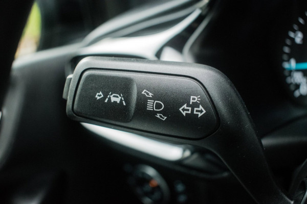 Ford Fiesta 1.1 Sport Edition NL-auto [ Carplay Cruise Control Parkeersensoren LM Velgen Spoiler Airco DAB