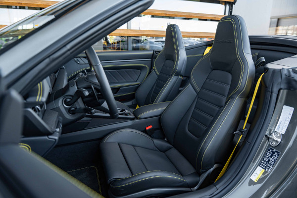 Porsche 911 Cabrio 3.6 Turbo S - Origineel NL | Sport Chrono + | Burmester | Lift | Stoelkoeling