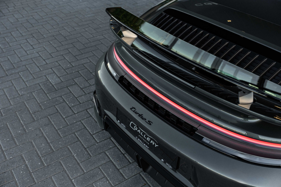 Porsche 911 Cabrio 3.6 Turbo S - Origineel NL | Sport Chrono + | Burmester | Lift | Stoelkoeling