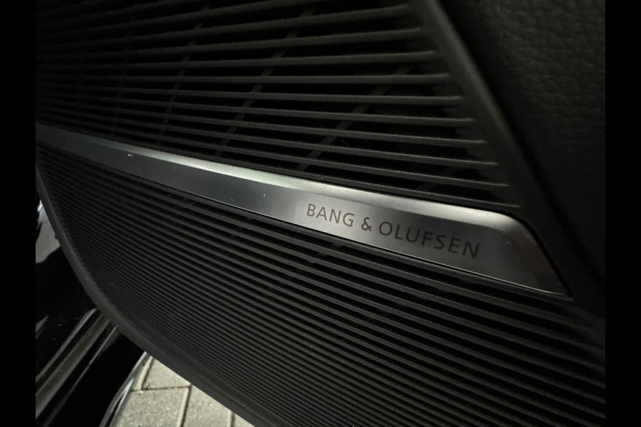 Audi Q8 55 TFSI e quattro Pro S Line Pano|B&O|Trekhaak|Maxton