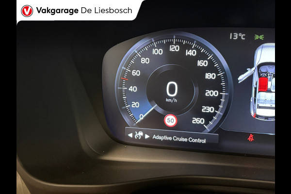 Volvo XC40 1.5 T4 Recharge Inscription / panoramadak /360 camera / leder / Harman-Kardon / trekhaak