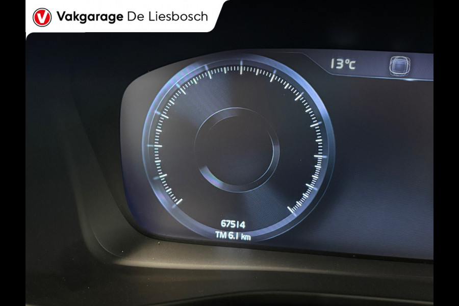 Volvo XC40 1.5 T4 Recharge Inscription / panoramadak /360 camera / leder / Harman-Kardon / trekhaak
