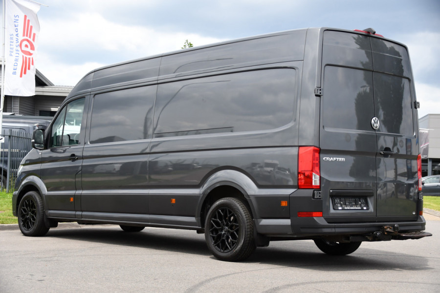Volkswagen Crafter 35 2.0 TDI L4H3 Highline PB Edition Cruise, Camera, Carplay, LED, 177pk, Automaat, Trekhaak, Geveerde stoel, Multimedia, Uniek!