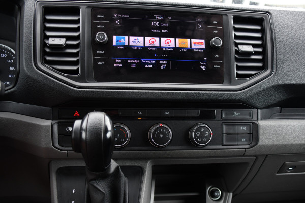 Volkswagen Crafter 35 2.0 TDI L4H3 Highline PB Edition Cruise, Camera, Carplay, LED, 177pk, Automaat, Trekhaak, Geveerde stoel, Multimedia, Uniek!