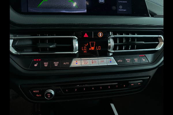 BMW 1-serie 118i High Executive M Sport M Seat|Pano|Sfeer