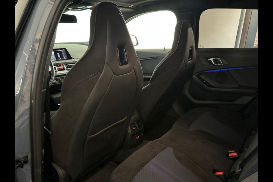 BMW 1-serie 118i High Executive M Sport M Seat|Pano|Sfeer