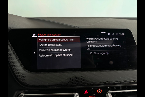BMW 1-serie 118i High Executive M Sport M Seat|Pano|Sfeer