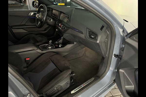 BMW 1-serie 118i High Executive M Sport M Seat|Pano|Sfeer
