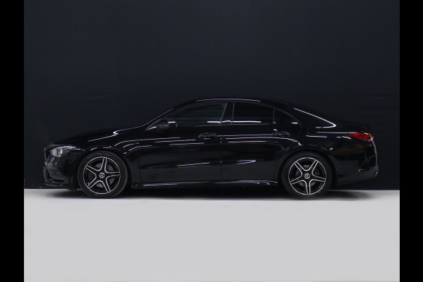 Mercedes-Benz CLA-Klasse 200 Business Solution AMG [SFEERVERLICHTING, LED, STOELVERWARMING, BLUETOOTH, CRUISE, NAVIGATIE, CAMERA, PDC, DIGITAL DASH, NIEUWSTAAT]