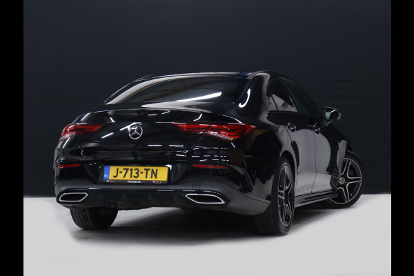 Mercedes-Benz CLA-Klasse 200 Business Solution AMG [SFEERVERLICHTING, LED, STOELVERWARMING, BLUETOOTH, CRUISE, NAVIGATIE, CAMERA, PDC, DIGITAL DASH, NIEUWSTAAT]