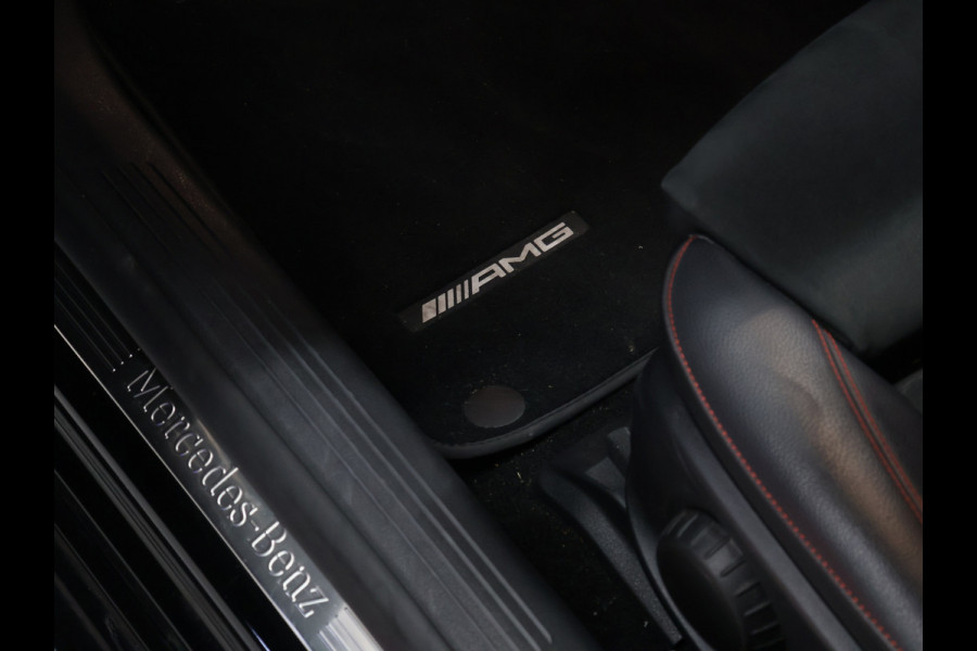 Mercedes-Benz CLA-Klasse 200 Business Solution AMG [SFEERVERLICHTING, LED, STOELVERWARMING, BLUETOOTH, CRUISE, NAVIGATIE, CAMERA, PDC, DIGITAL DASH, NIEUWSTAAT]