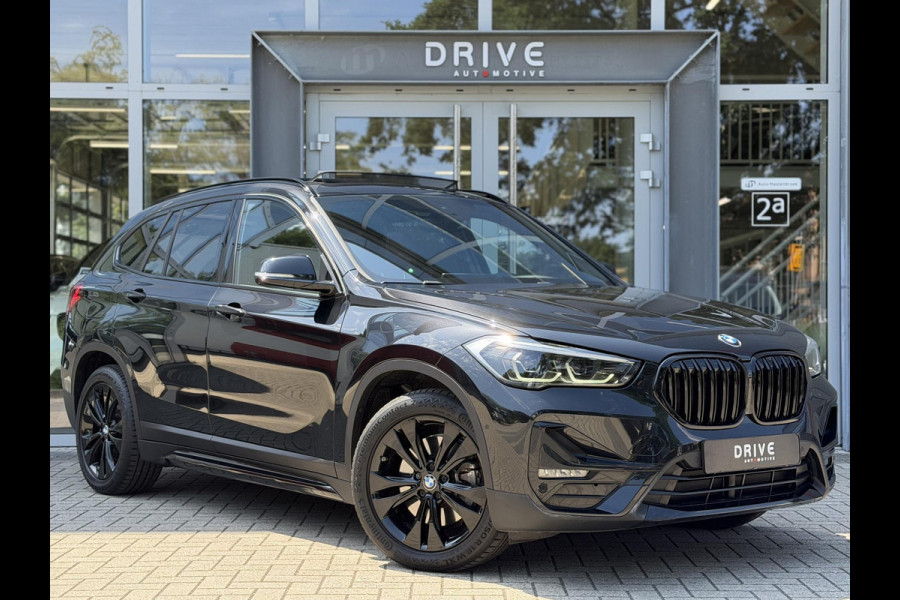 BMW X1 xDrive25e High Ex. Sportline Black ed. |Pano|Leer|HUD|Cam