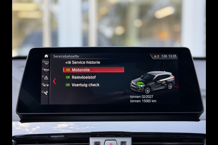BMW X1 xDrive25e High Ex. Sportline Black ed. |Pano|Leer|HUD|Cam