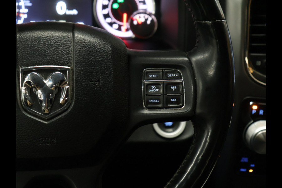 Dodge Ram 1500 5.7 V8 4x4 Crew Cab Laramie [TREKHAAK, CAMERA, STOELVERWARMING/VENTILATIE, ELEKTRISCH VERSTELBARE STOELEN, BLUETOOTH, STUURVERWARMING, CRUISE, LPG, NIEUWSTAAT]