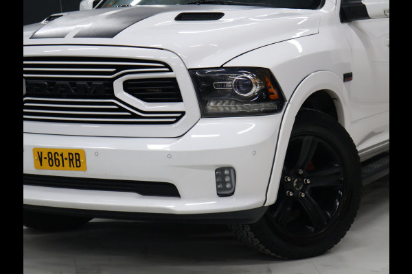 Dodge Ram 1500 5.7 V8 4x4 Crew Cab Laramie [TREKHAAK, CAMERA, STOELVERWARMING/VENTILATIE, ELEKTRISCH VERSTELBARE STOELEN, BLUETOOTH, STUURVERWARMING, CRUISE, LPG, NIEUWSTAAT]