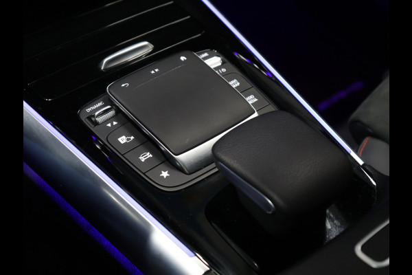 Mercedes-Benz GLA 250 e AMG Business Solution [SCHUIFKANTELDAK, TREKHAAK, CAMERA, PDC, CRUISE, STOELVERWARMING, DIGITAL DASH, ELEKTRISCH VERSTELBARE STOELEN, ELEKTISCHE ACHTERKLEP, NIEUWSTAAT]
