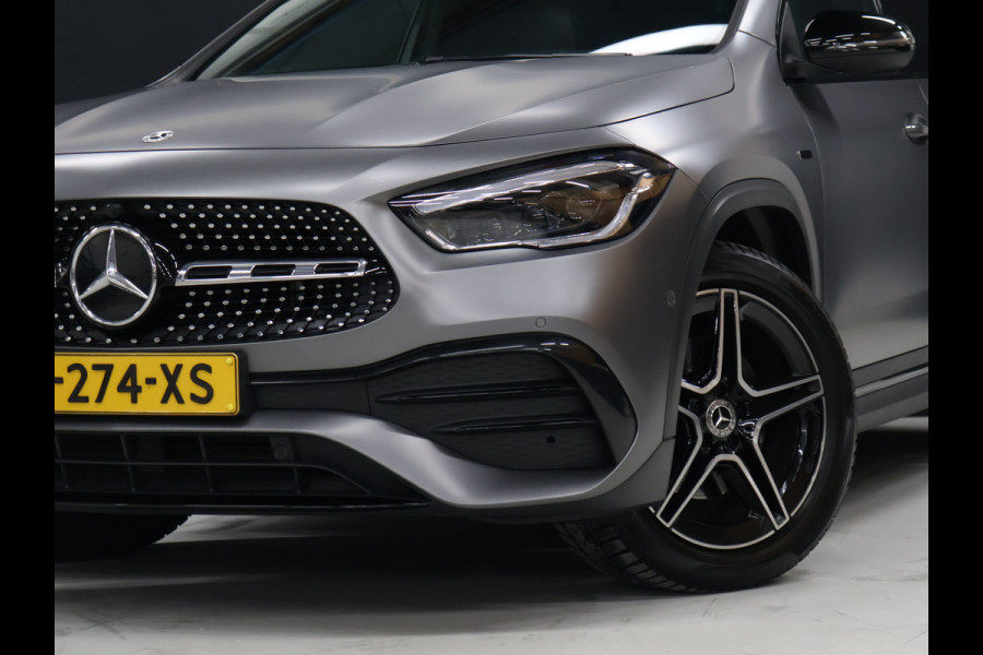 Mercedes-Benz GLA 250 e AMG Business Solution [SCHUIFKANTELDAK, TREKHAAK, CAMERA, PDC, CRUISE, STOELVERWARMING, DIGITAL DASH, ELEKTRISCH VERSTELBARE STOELEN, ELEKTISCHE ACHTERKLEP, NIEUWSTAAT]