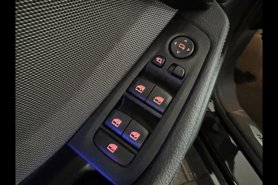 BMW 1-serie M135i xDrive Executive Pano|M Seat|Memory|HuD|HK