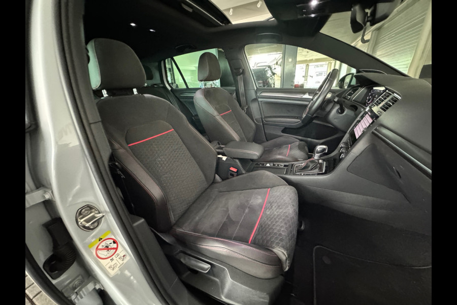 Volkswagen Golf 2.0 TSI GTI Performance Pano|Keyles|Dyna|DCC