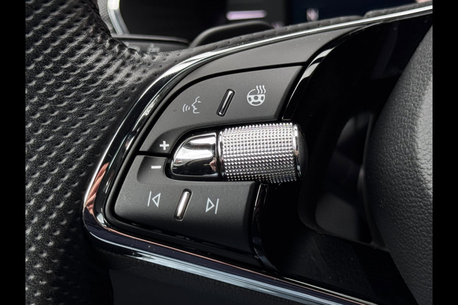 Škoda Octavia Combi 1.5 e-TSI Sportline Business | 150 PK | NL-Auto | Stoelverwarming | Virtual Cockpit | Navigatie | 1e Eigenaar