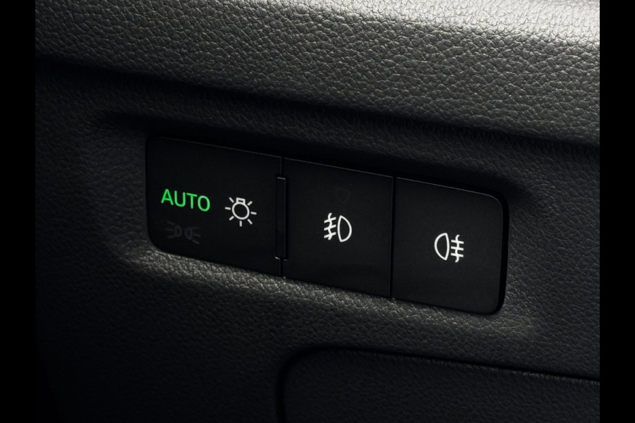 Škoda Octavia Combi 1.5 e-TSI Sportline Business | 150 PK | NL-Auto | Stoelverwarming | Virtual Cockpit | Navigatie | 1e Eigenaar
