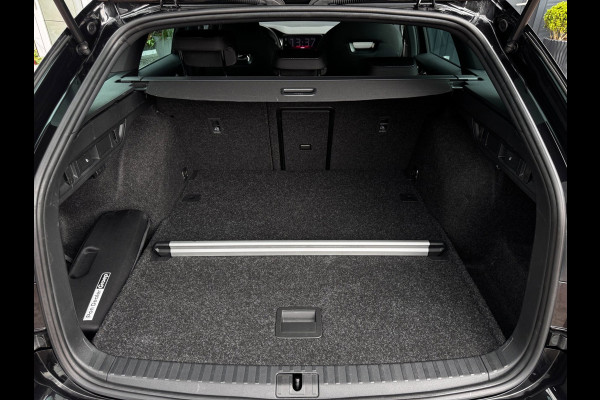 Škoda Octavia Combi 1.5 e-TSI Sportline Business | 150 PK | NL-Auto | Stoelverwarming | Virtual Cockpit | Navigatie | 1e Eigenaar