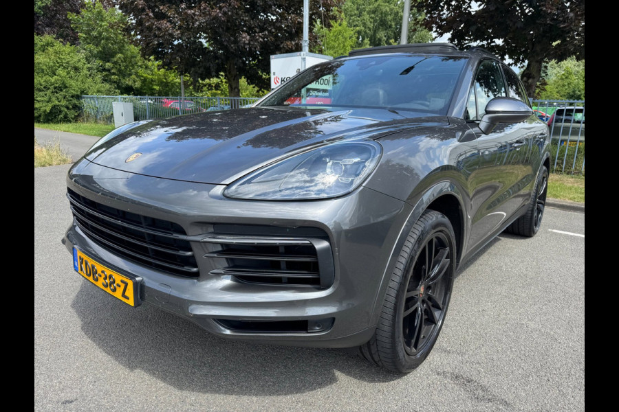 Porsche Cayenne 3.0 E-Hybrid Sportchrono Panorama Camera Leder Memory